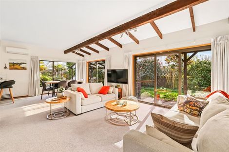 Photo of property in 3/63 Beachville Road, Redcliffs, Christchurch, 8081