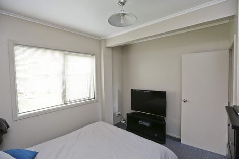 Photo of property in 4a Sea Spray Drive, Bucklands Beach, Auckland, 2012