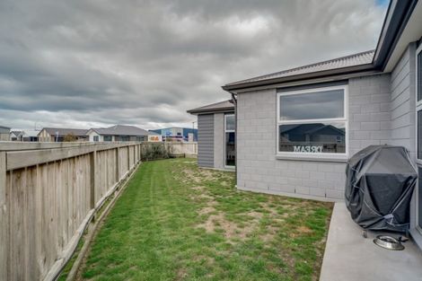 Photo of property in 2 Teachers Court, Papamoa Beach, Papamoa, 3118