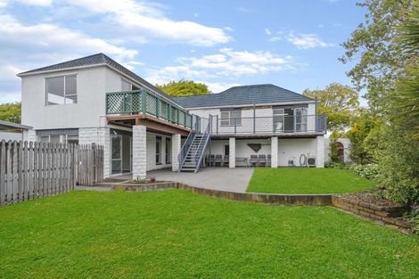 Photo of property in 222 Memorial Avenue, Burnside, Christchurch, 8053