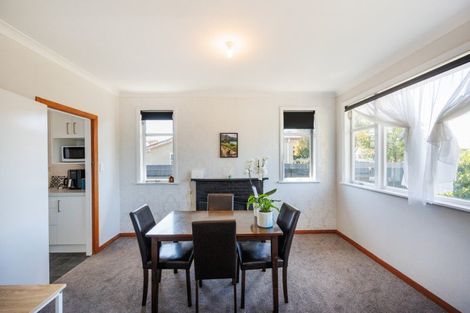 Photo of property in 27 Knowles Street, Terrace End, Palmerston North, 4410