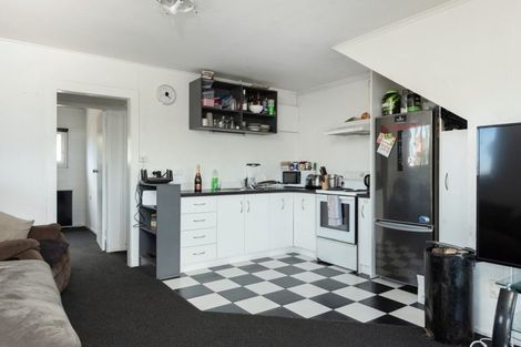 Photo of property in 94 Oceanbeach Road, Mount Maunganui, 3116