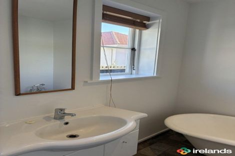 Photo of property in 16 Halton Street, Strowan, Christchurch, 8052