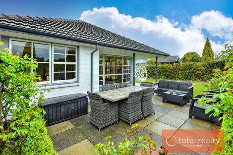 Photo of property in 14 Oldham Crescent, Halswell, Christchurch, 8025