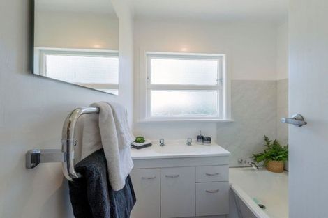 Photo of property in 10 Arran Street, Levin, 5510