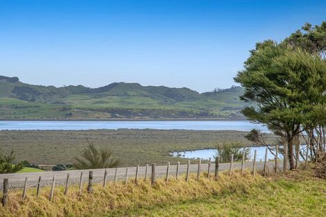 Photo of property in 5 Onewhero Road, Kaukapakapa, Warkworth, 0984