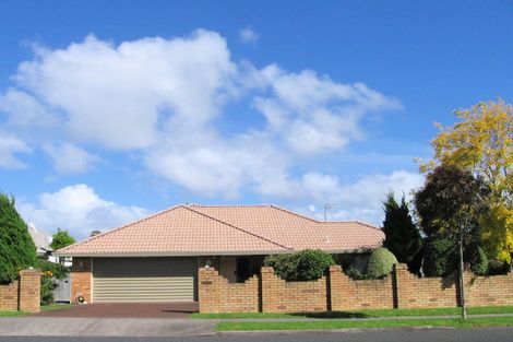 Photo of property in 77 Butley Drive, Farm Cove, Auckland, 2012