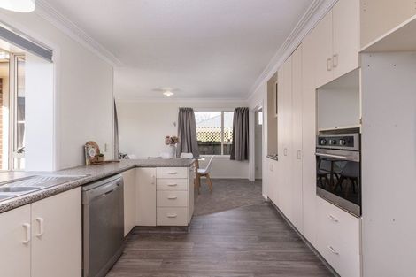 Photo of property in 26 New Brighton Road, Shirley, Christchurch, 8061