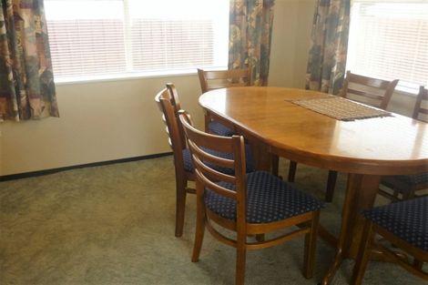 Photo of property in 2/90 Lincoln Road, Hillmorton, Christchurch, 8024