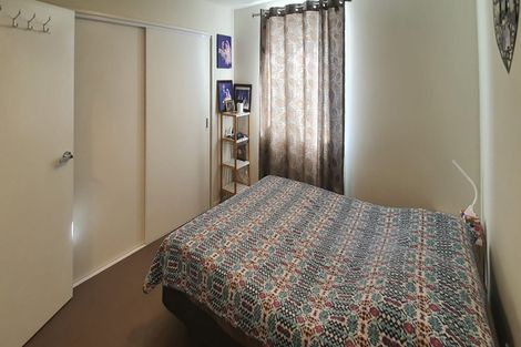 Photo of property in 61 Grove Road, Papakura, 2110