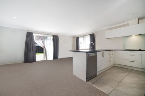 Photo of property in 16 Mataoho Lane, Mangere East, Auckland, 2024