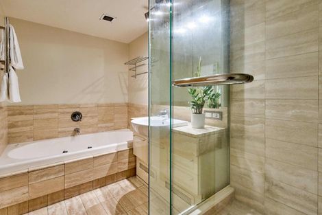 Photo of property in 1/326 Oriental Parade, Oriental Bay, Wellington, 6011