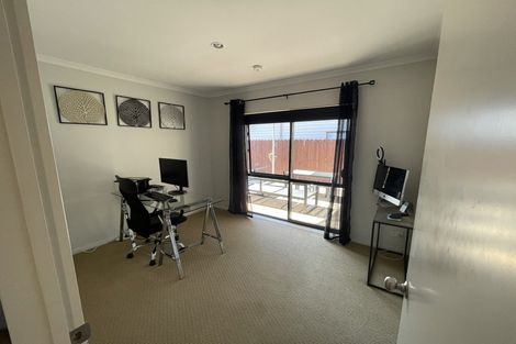 Photo of property in 28 Espalier Drive, Henderson, Auckland, 0612