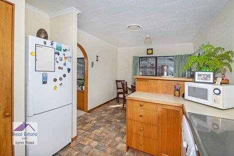 Photo of property in 2/329 Western Hills Drive, Avenues, Whangarei, 0110