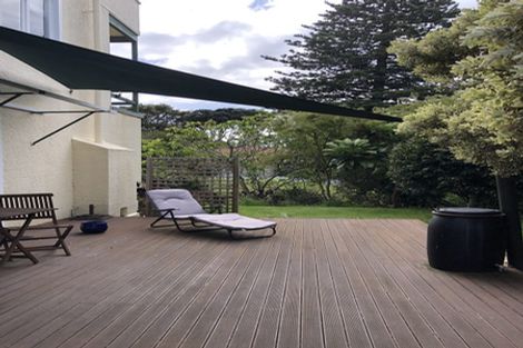 Photo of property in 35 Great North Road, Saint Johns Hill, Whanganui, 4501