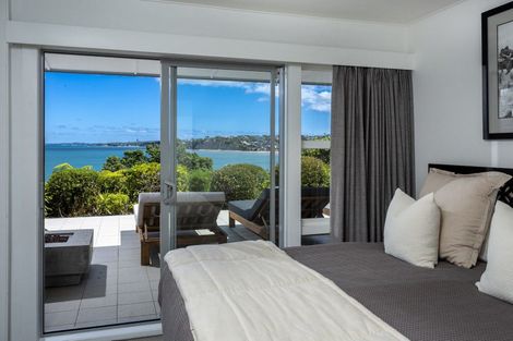 Photo of property in 62 Sharon Road, Waiake, Auckland, 0630