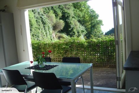 Photo of property in 98 Milton Road, Bluff Hill, Napier, 4110