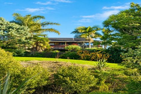 Photo of property in 1 Bluewater Place, Wattle Downs, Auckland, 2103