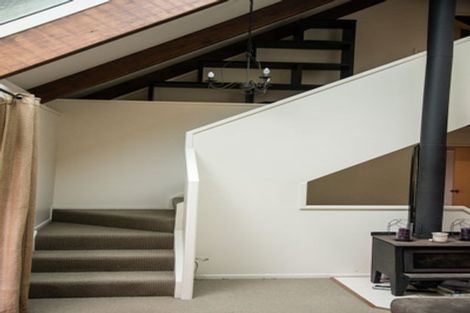 Photo of property in 28a Brunton Place, Glenfield, Auckland, 0629