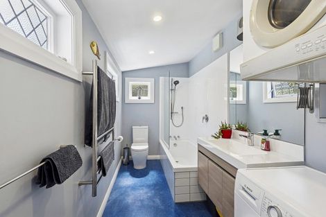 Photo of property in 10 Hall Street, Newtown, Wellington, 6021