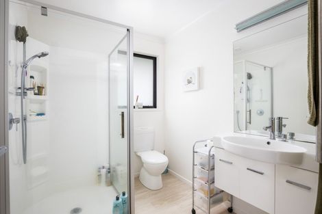 Photo of property in 503 Richmond Road, Lepperton, New Plymouth, 4373