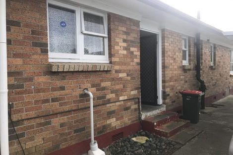 Photo of property in 8 Rollerson Street, Papakura, 2110