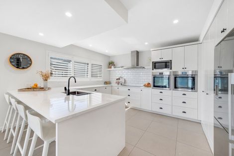 Photo of property in 26 Falstaff Place, Half Moon Bay, Auckland, 2012