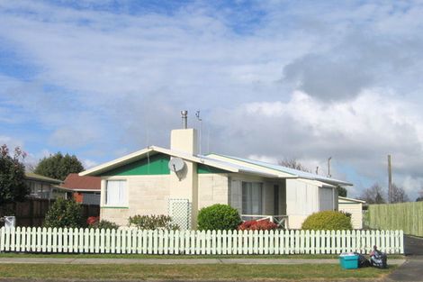 Photo of property in 125 Collins Road, Melville, Hamilton, 3206