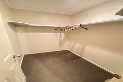 Photo of property in 10 San Bernadino Drive, Henderson, Auckland, 0612