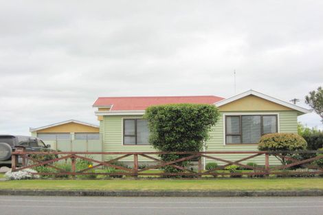 Photo of property in 96 East Belt, Rangiora, 7400
