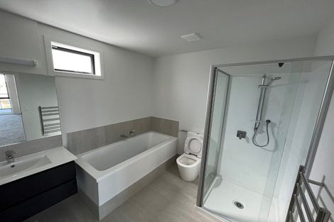 Photo of property in 4/130 Stancombe Road, Flat Bush, Auckland, 2016