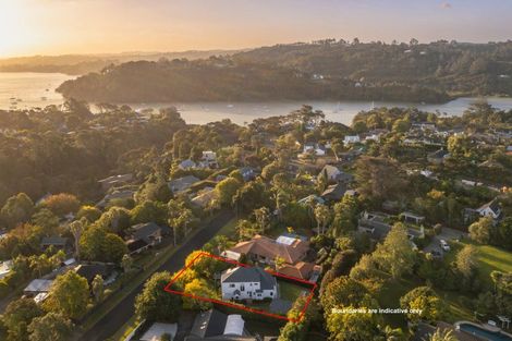 Photo of property in 16 Waipuia Place, Greenhithe, Auckland, 0632