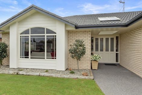 Photo of property in 19 Palliser Drive, Huntington, Hamilton, 3210