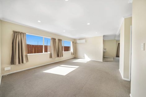 Photo of property in 28 Crossandra Drive, Mangere, Auckland, 2022