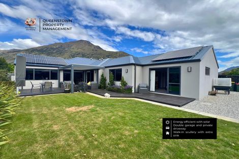 Photo of property in 12 Chadlington Way, Lower Shotover, Queenstown, 9304