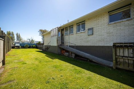 Photo of property in 5 Ngapapa Street, Urenui, 4375