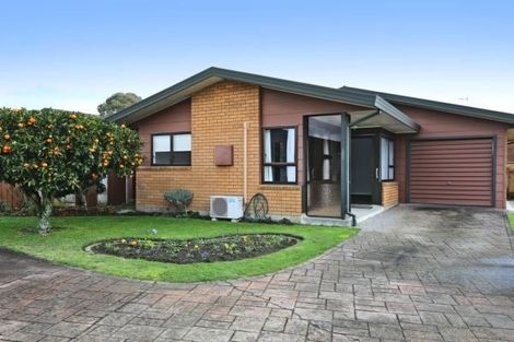 Photo of property in 7/501 Eastbourne Street East, Hastings, 4122