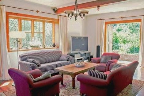 Photo of property in 10 Mersey Street, Island Bay, Wellington, 6023