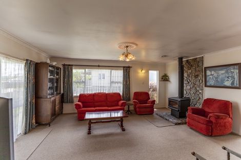 Photo of property in 61 Racecourse Road, Waipukurau, 4200