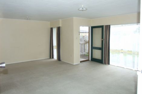 Photo of property in 2/150 Albert Street, Terrace End, Palmerston North, 4410