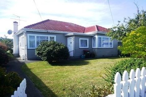 Photo of property in 27 Montague Street, Alicetown, Lower Hutt, 5010