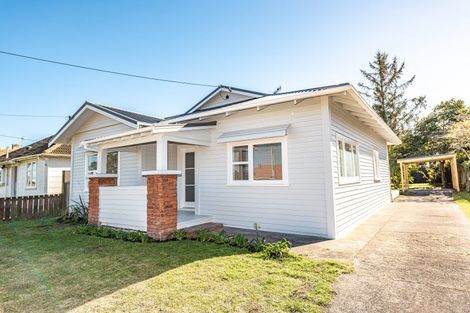 Photo of property in 16 Duigan Street, Gonville, Whanganui, 4501
