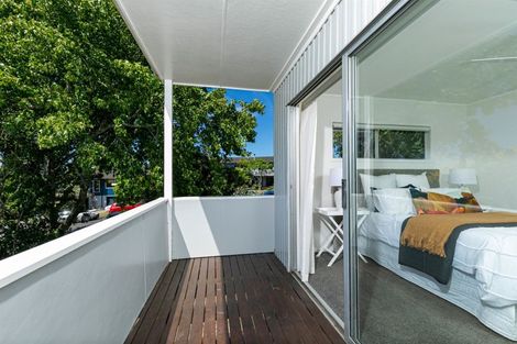 Photo of property in 7 Seabar Place, Glen Eden, Auckland, 0602