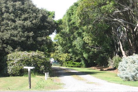 Photo of property in 14 Monkhouse Street, Tolaga Bay, 4077