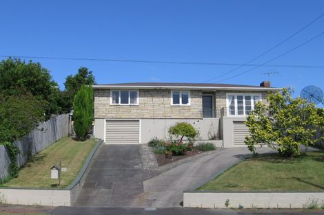 Photo of property in 129 Methuen Road, New Windsor, Auckland, 0600