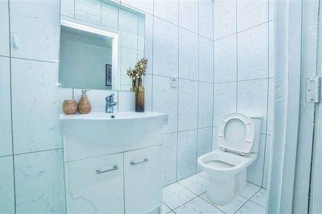 Photo of property in 34c Kewa Road, Albany Heights, Auckland, 0632