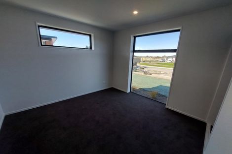 Photo of property in 17 Sarah Nicholls Street, Belfast, Christchurch, 8051