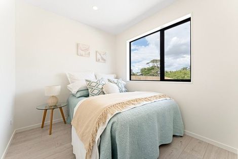 Photo of property in 18d Larissa Avenue, Henderson, Auckland, 0610