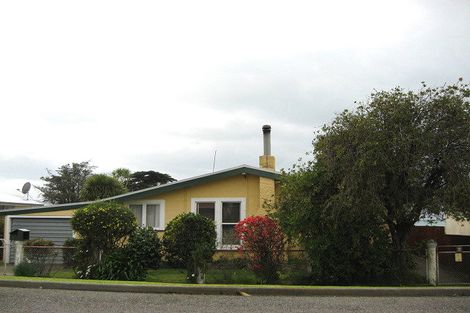 Photo of property in 6 Collison Terrace, Haumoana, 4102