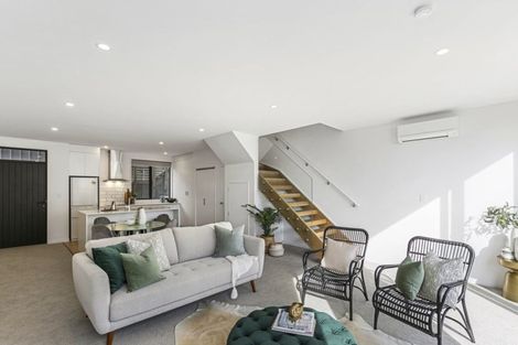 Photo of property in 12/80 Seatoun Heights Road, Seatoun, Wellington, 6022